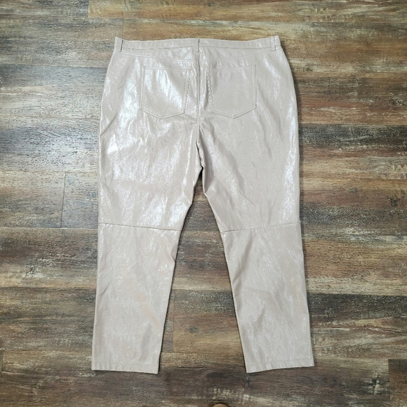 ABERCROMBIE & FITCH FAUX LEATHER THE 90s STRAIGHT ULTRA HIGH RISE SIZE 27/24R - Picture 10 of 10